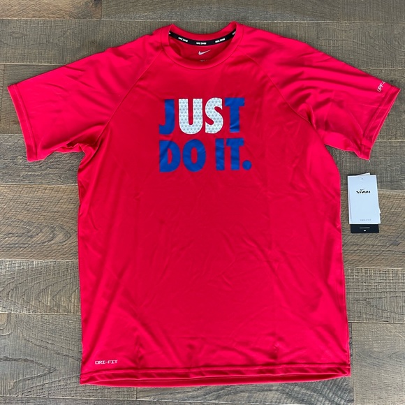 Nike Swim Men’s UV 40 Shirt - Picture 1 of 2